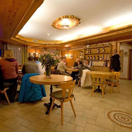 Hotel Garni Al Plan Livigno Kültér fotó