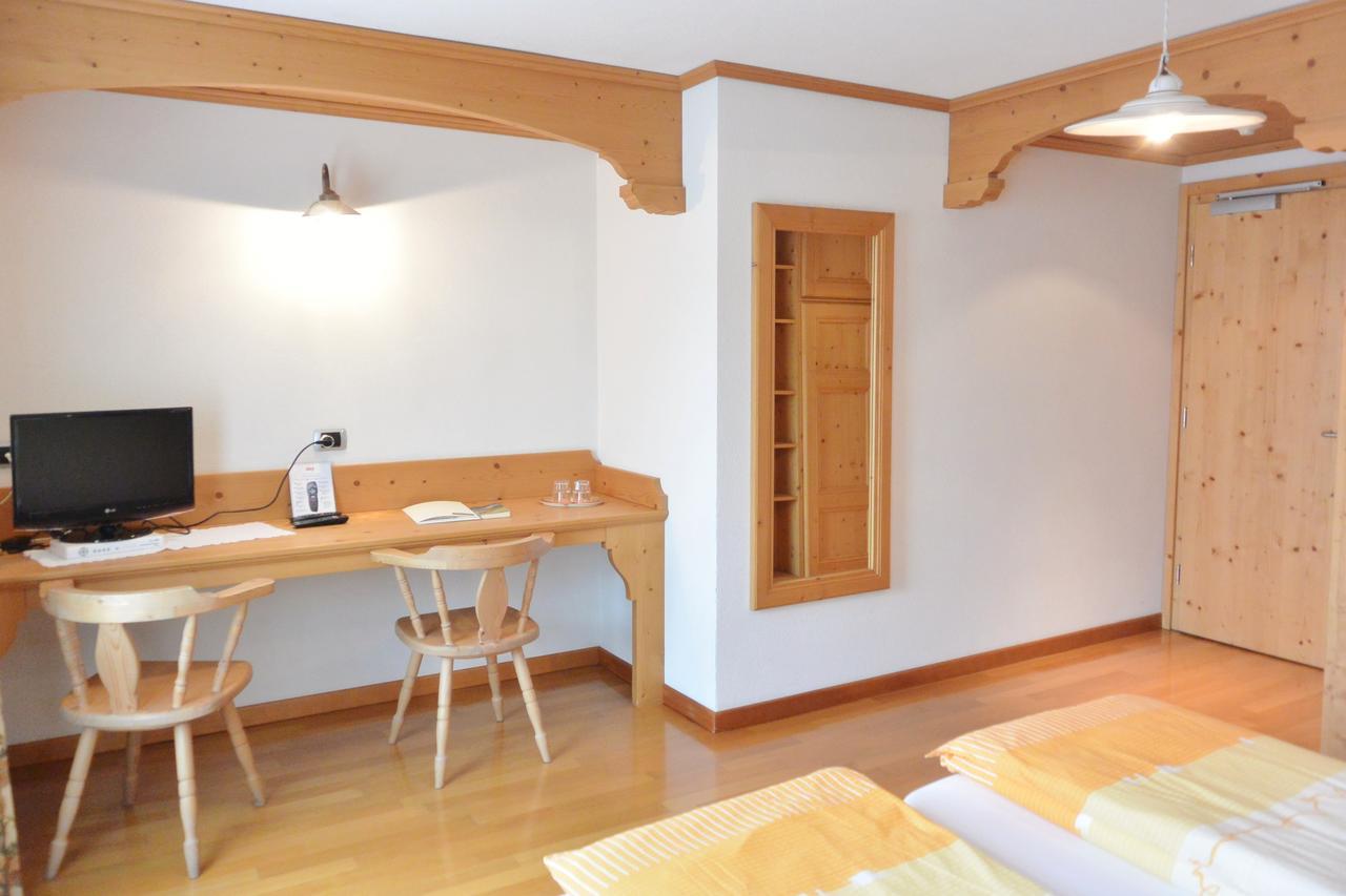 Hotel Garni Al Plan Livigno Kültér fotó