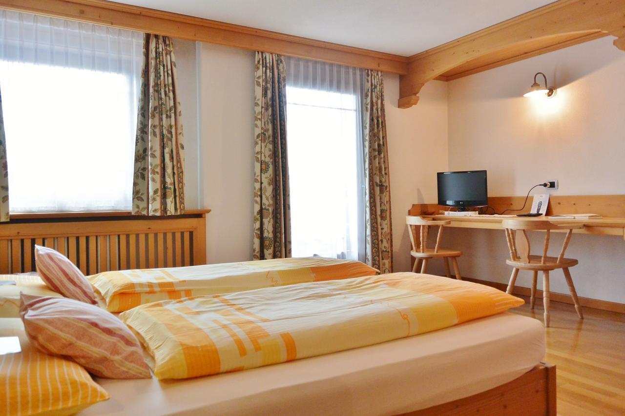 Hotel Garni Al Plan Livigno Kültér fotó