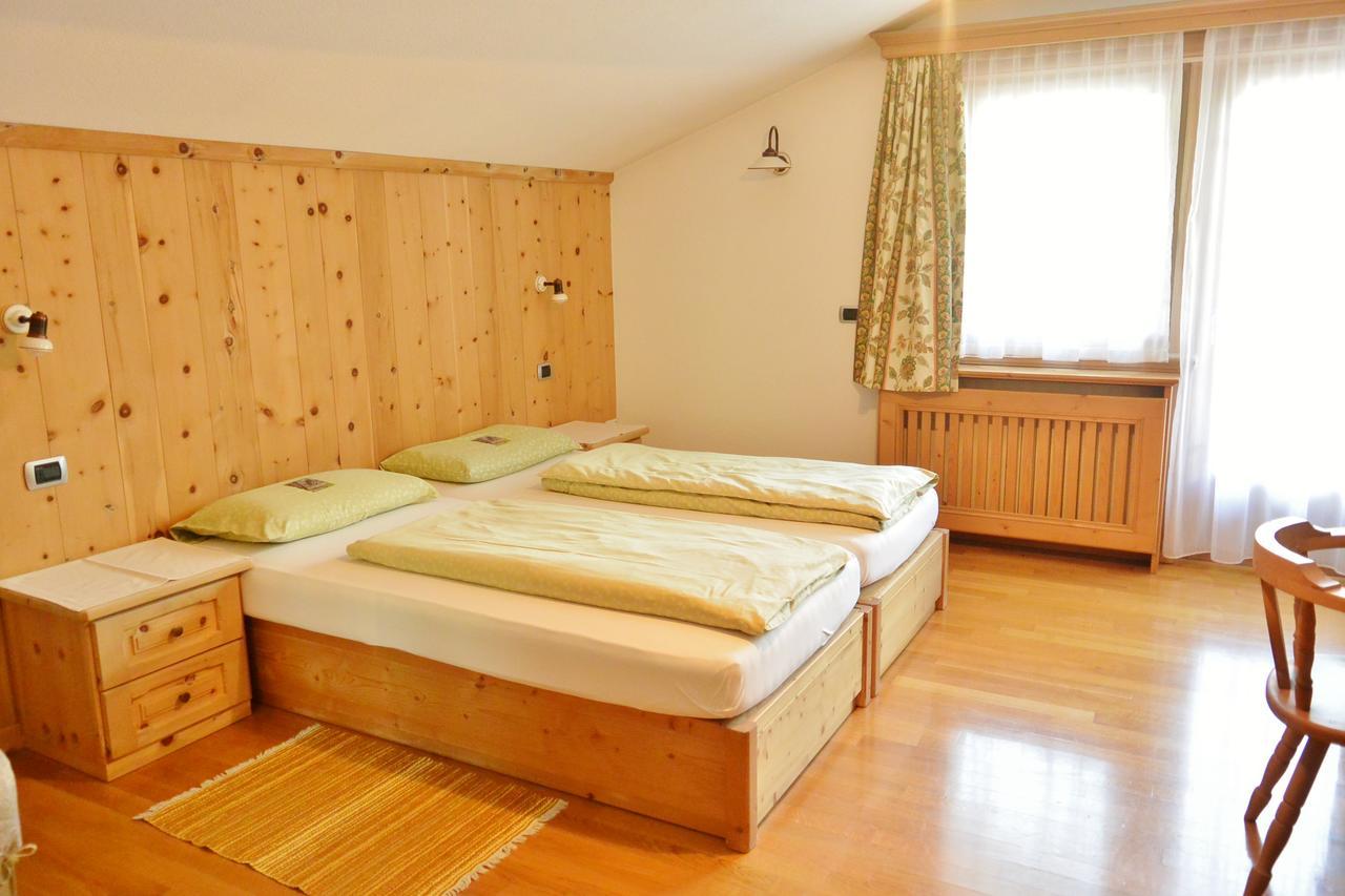Hotel Garni Al Plan Livigno Kültér fotó