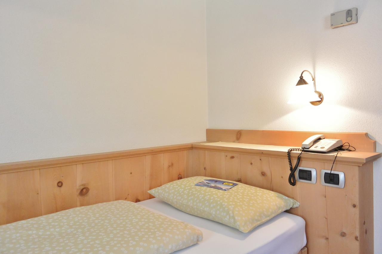Hotel Garni Al Plan Livigno Kültér fotó