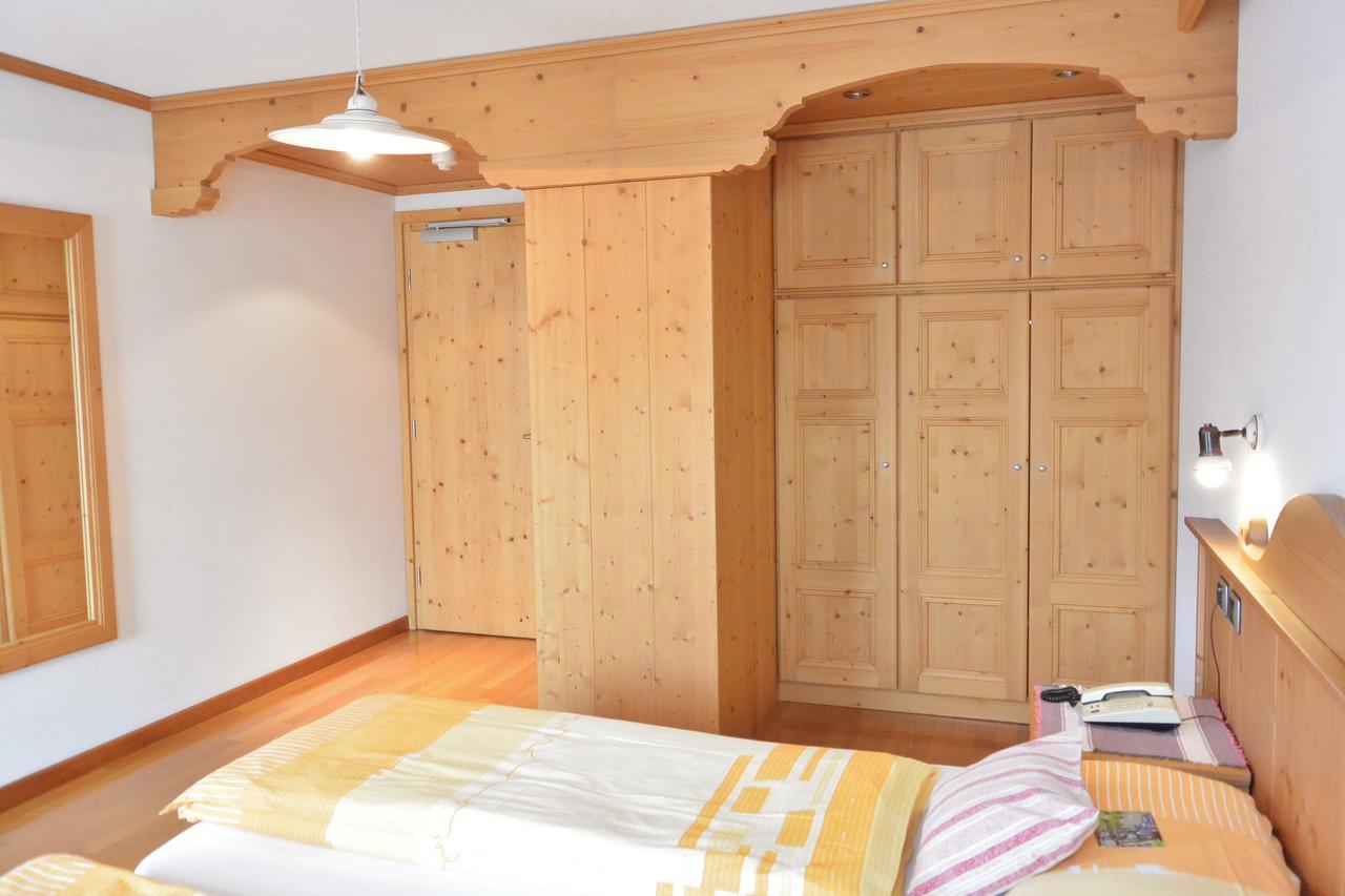 Hotel Garni Al Plan Livigno Kültér fotó