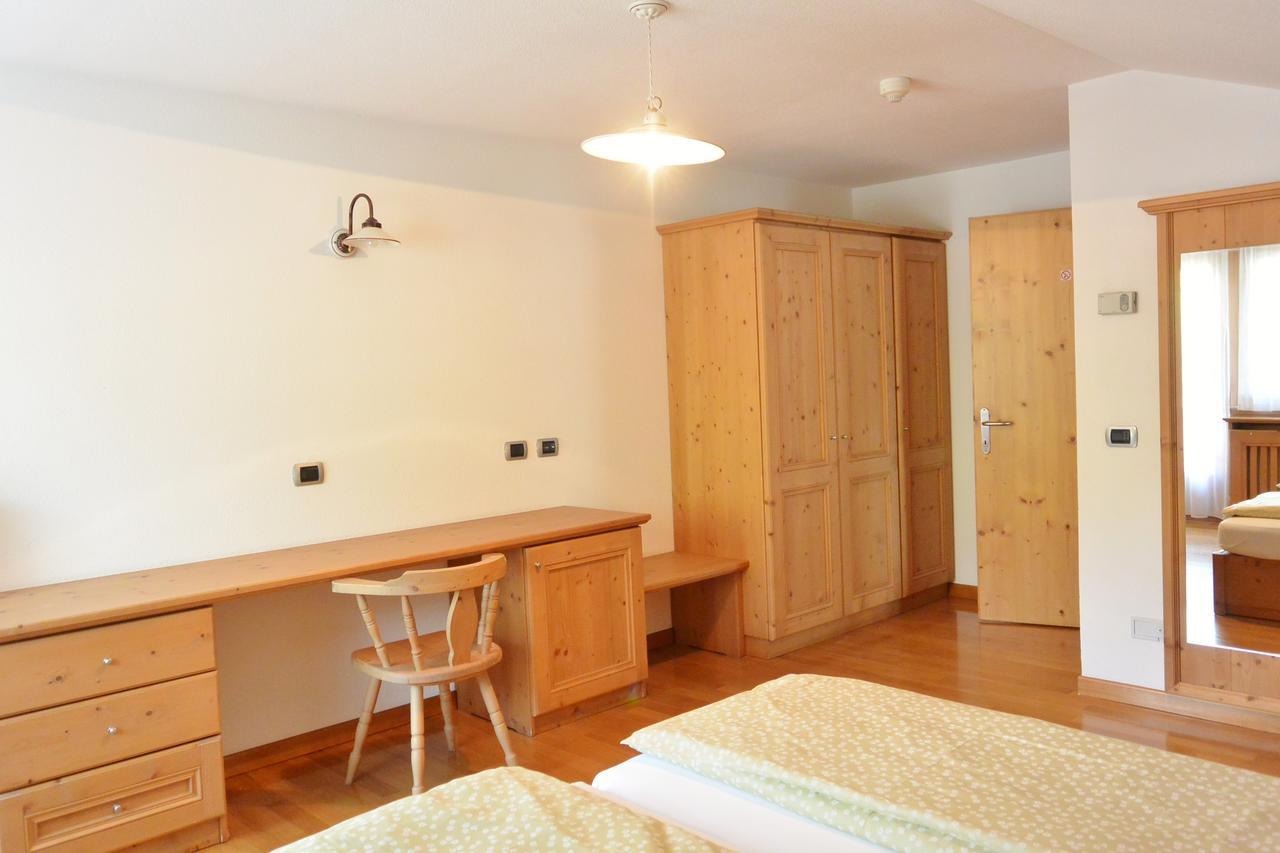 Hotel Garni Al Plan Livigno Kültér fotó