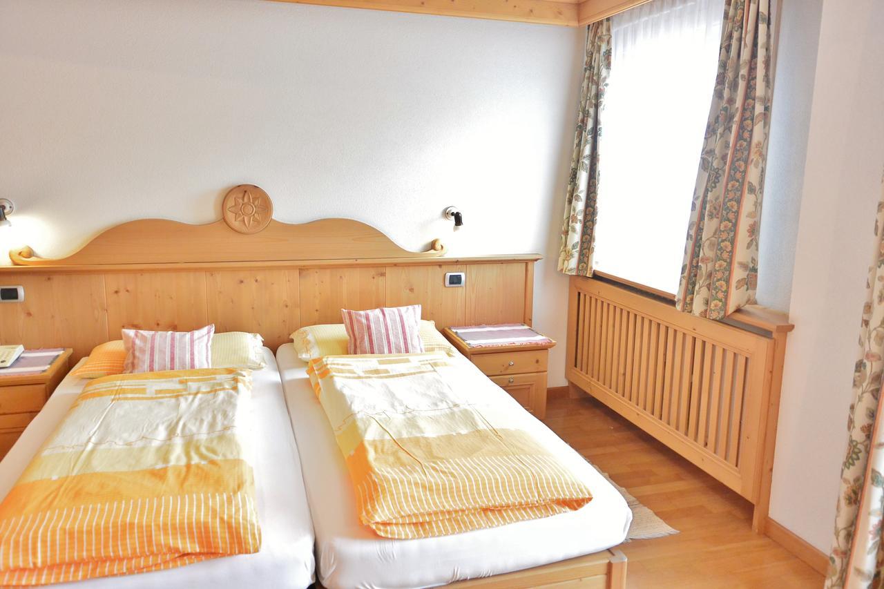 Hotel Garni Al Plan Livigno Kültér fotó